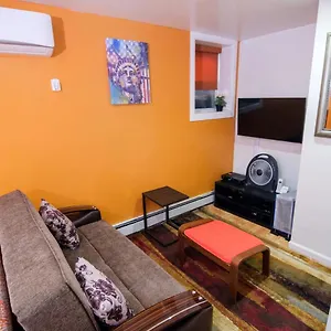 Apartment Elegant 2 Bedroom W Modern Amenities