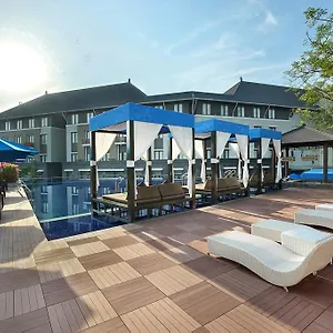 Отель Mercure Bali